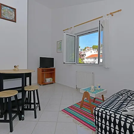 Biba Hvar *